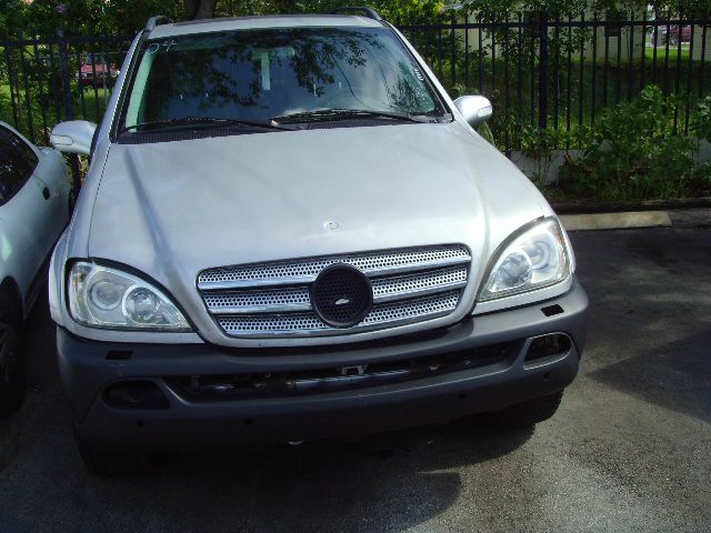 2004 Mercedes-Benz M-Class SES 5dr