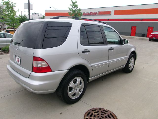 2004 Mercedes-Benz M-Class SES 5dr