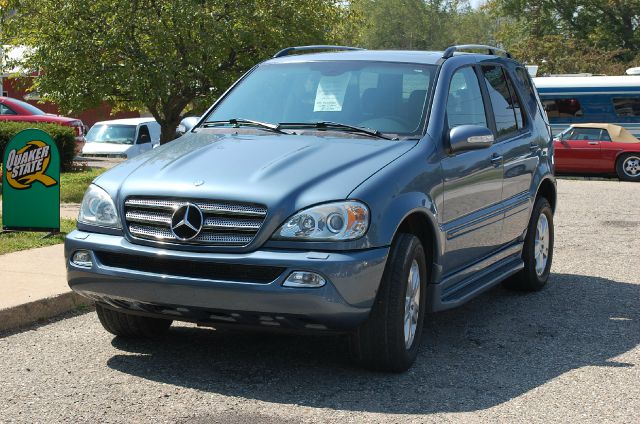 2005 Mercedes-Benz M-Class 2door Reg Cab