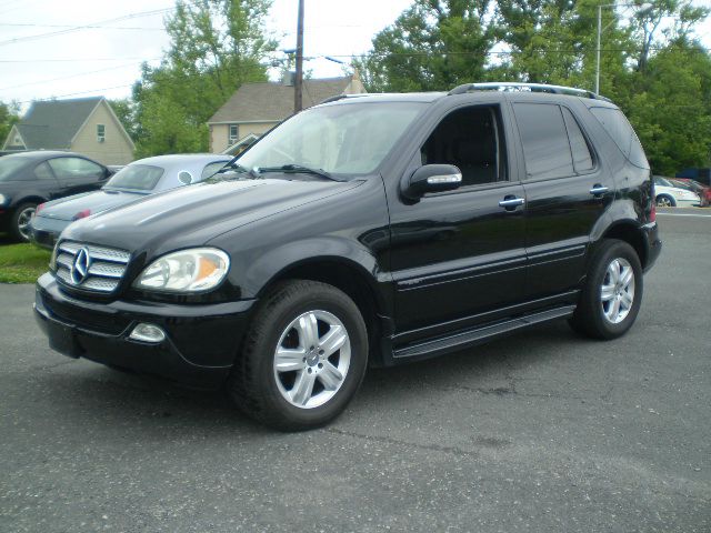 2005 Mercedes-Benz M-Class SES 5dr