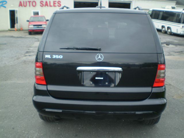 2005 Mercedes-Benz M-Class SES 5dr