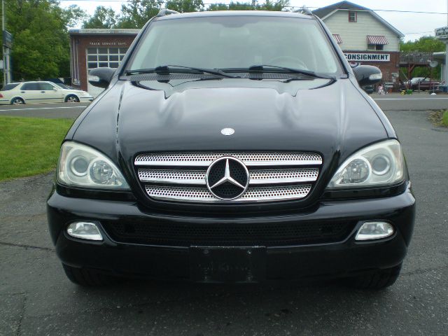 2005 Mercedes-Benz M-Class SES 5dr