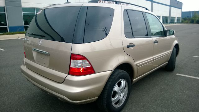 2005 Mercedes-Benz M-Class SES 5dr