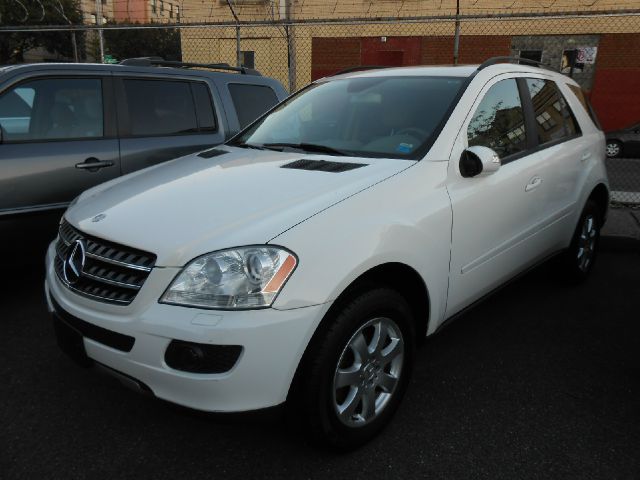 2006 Mercedes-Benz M-Class SES 5dr