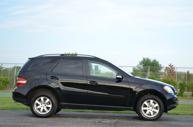 2006 Mercedes-Benz M-Class SES 5dr