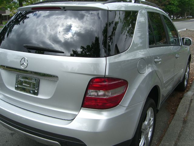 2006 Mercedes-Benz M-Class SES 5dr