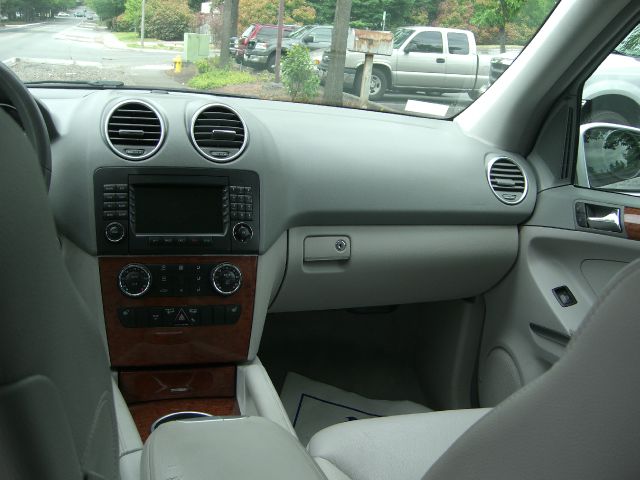 2006 Mercedes-Benz M-Class SES 5dr