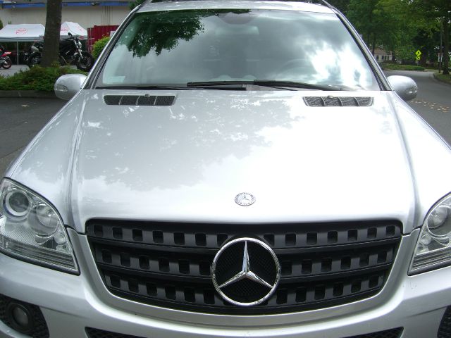 2006 Mercedes-Benz M-Class SES 5dr