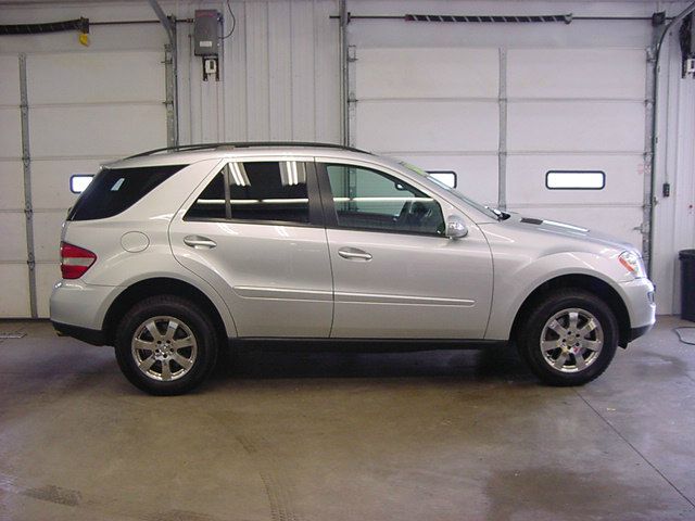 2006 Mercedes-Benz M-Class SES 5dr