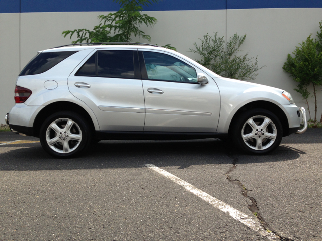 2008 Mercedes-Benz M-Class SES 5dr