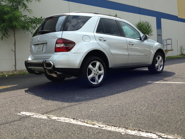 2008 Mercedes-Benz M-Class SES 5dr