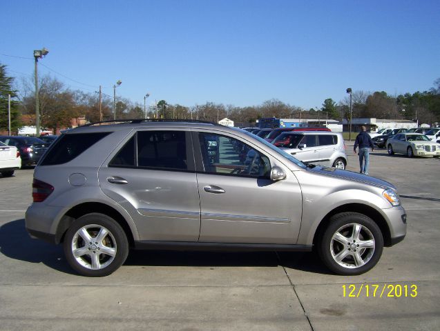 2008 Mercedes-Benz M-Class SES 5dr