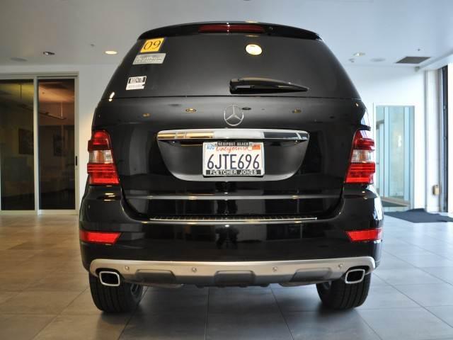 2009 Mercedes-Benz M-Class SES 5dr