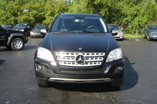 2009 Mercedes-Benz M-Class Gl 2x2