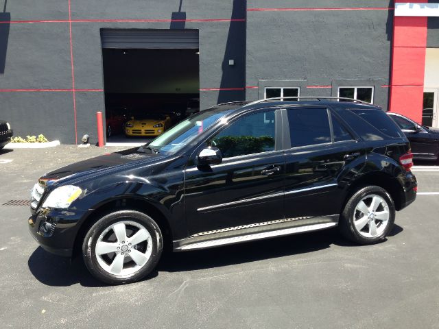 2009 Mercedes-Benz M-Class Gl 2x2