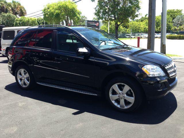 2009 Mercedes-Benz M-Class Gl 2x2