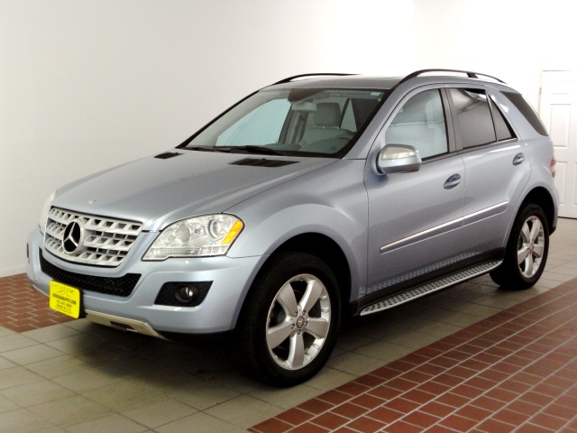 2009 Mercedes-Benz M-Class Gl 2x2