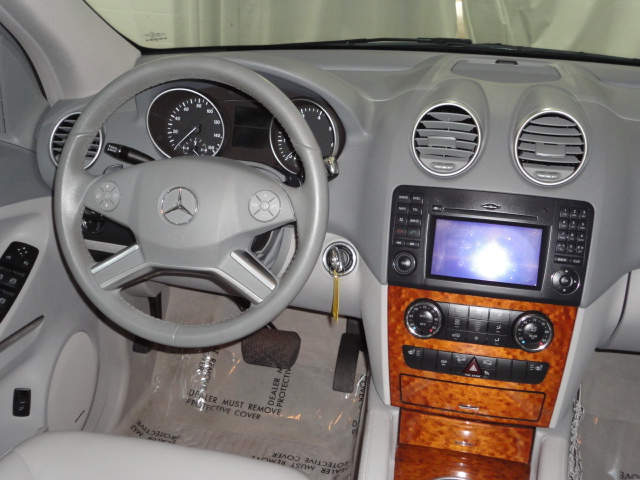 2009 Mercedes-Benz M-Class Gl 2x2