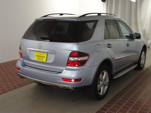 2009 Mercedes-Benz M-Class Gl 2x2