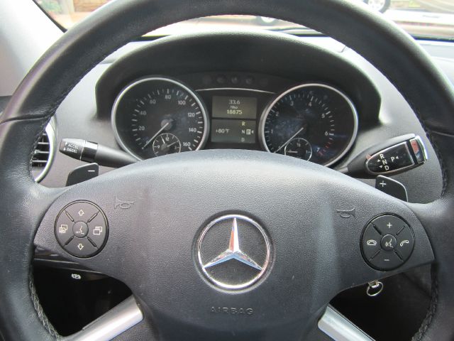 2010 Mercedes-Benz M-Class Gl 2x2