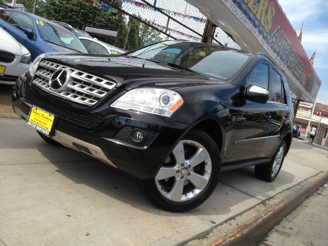 2010 Mercedes-Benz M-Class 4d,ac,pw,sunroof,leather