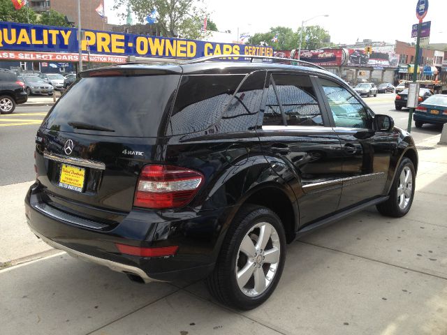 2010 Mercedes-Benz M-Class 4d,ac,pw,sunroof,leather