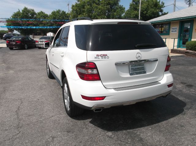 2011 Mercedes-Benz M-Class SES 5dr