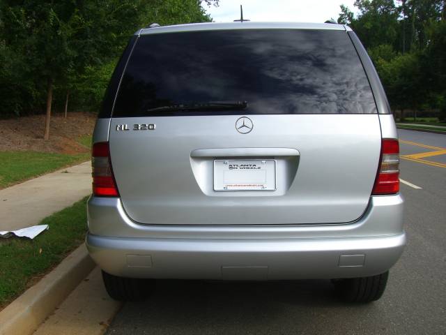 2001 Mercedes-Benz M Class AWD Wagon Automatic VERY NICE