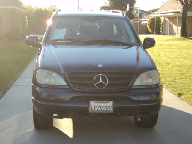 2001 Mercedes-Benz M Class AWD Wagon Automatic VERY NICE