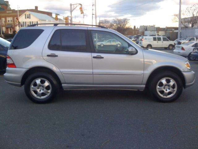 2003 Mercedes-Benz M Class SES 5dr