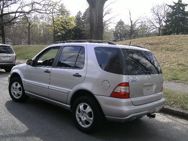 2003 Mercedes-Benz M Class SES 5dr