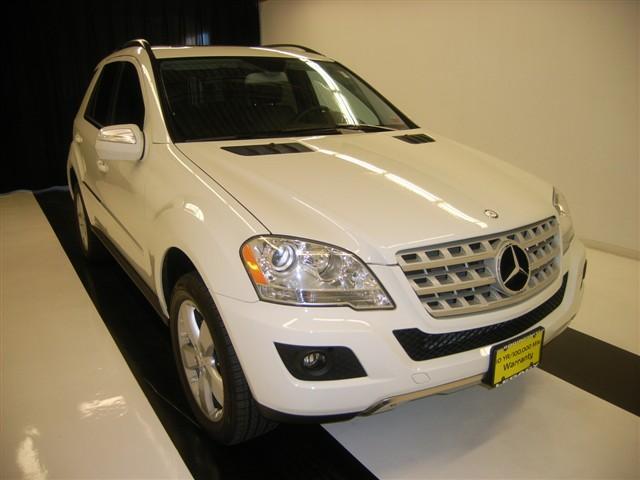 2009 Mercedes-Benz M Class GS 2+2