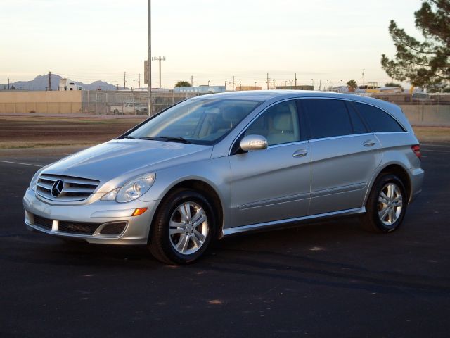 2006 Mercedes-Benz R-Class LS LONG BED