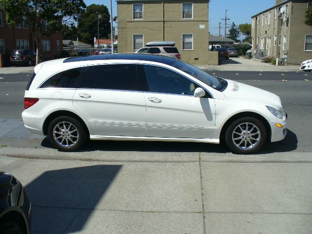 2006 Mercedes-Benz R-Class LS LONG BED