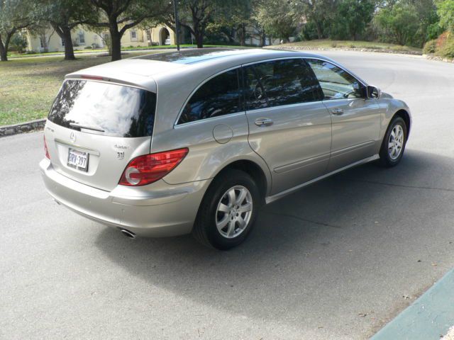 2007 Mercedes-Benz R-Class DRW LS