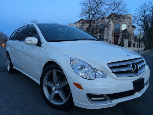 2007 Mercedes-Benz R-Class DRW LS