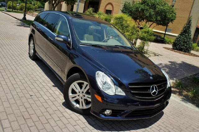 2009 Mercedes-Benz R-Class DRW LS