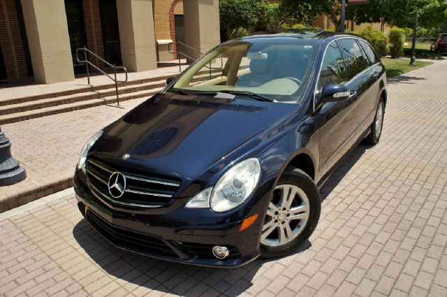 2009 Mercedes-Benz R-Class DRW LS