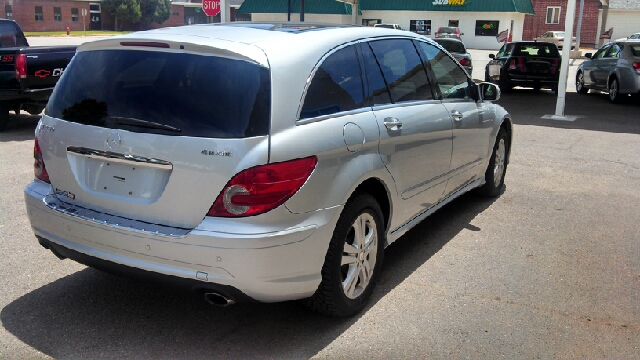 2009 Mercedes-Benz R-Class DRW LS