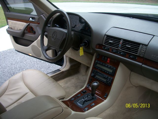 1997 Mercedes-Benz S-Class 1986 Nissan