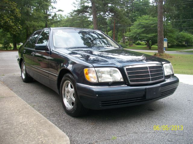 1997 Mercedes-Benz S-Class 1986 Nissan