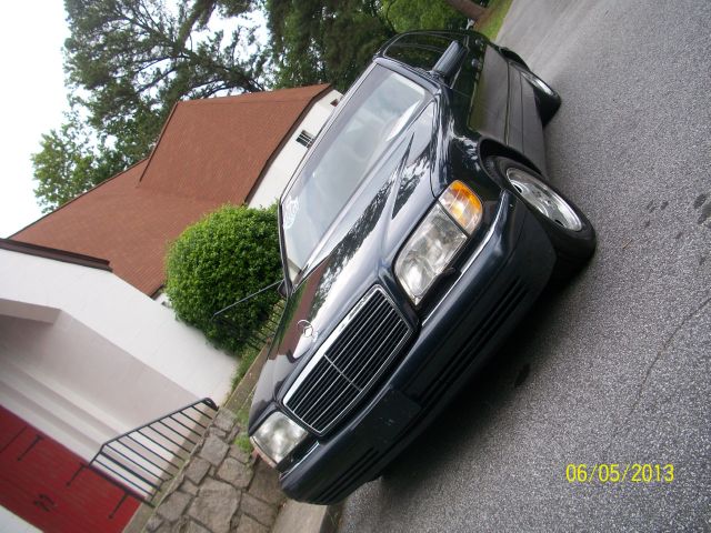 1997 Mercedes-Benz S-Class 1986 Nissan