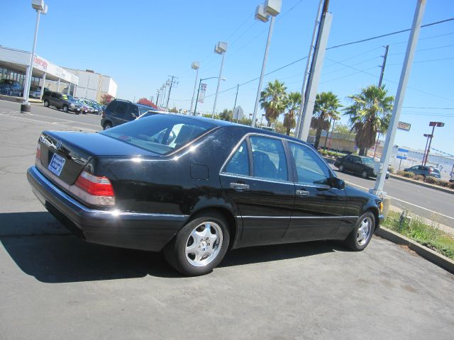 1998 Mercedes-Benz S-Class 1998 Volkswagen