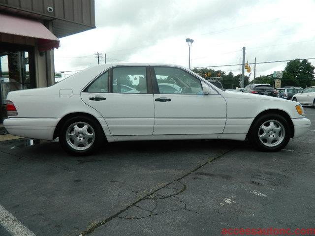 1998 Mercedes-Benz S-Class SE Automatic 4X4 Beutiful