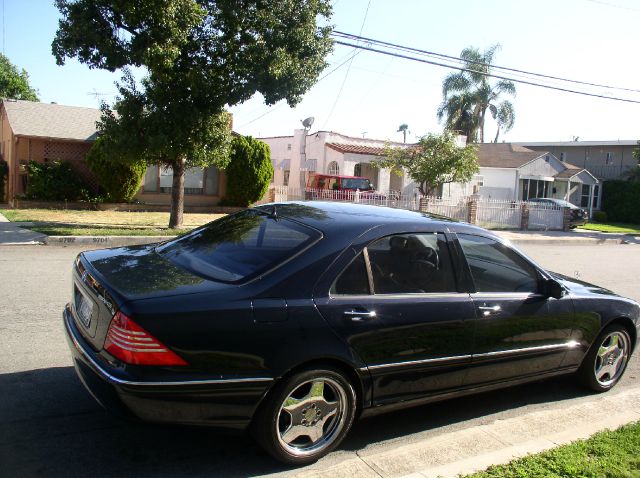 2000 Mercedes-Benz S-Class SW1