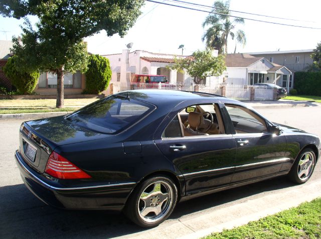 2000 Mercedes-Benz S-Class SW1