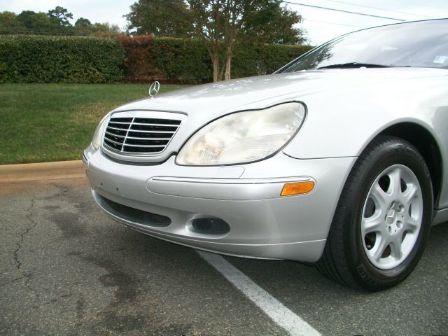 2000 Mercedes-Benz S-Class SW1