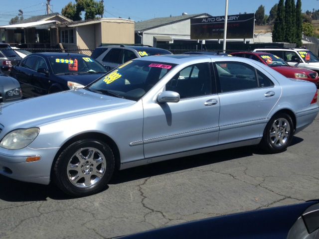 2000 Mercedes-Benz S-Class SW1