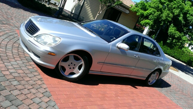 2001 Mercedes-Benz S-Class Sahara