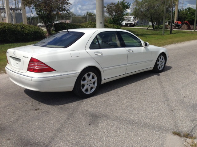 2004 Mercedes-Benz S-Class SW1